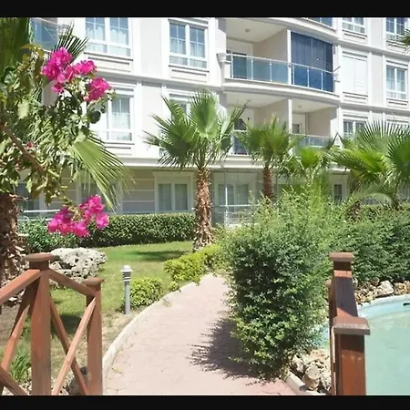 Hotel de apartamente Gardenya House