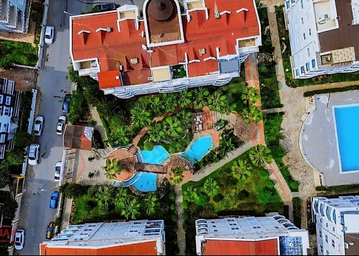 Gardenya House *